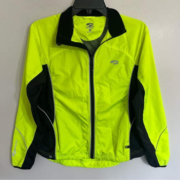 Women’s Brooks Lightweight Running Jacket Windbreaker Yellow Black Size Small - Picture 2 of 16